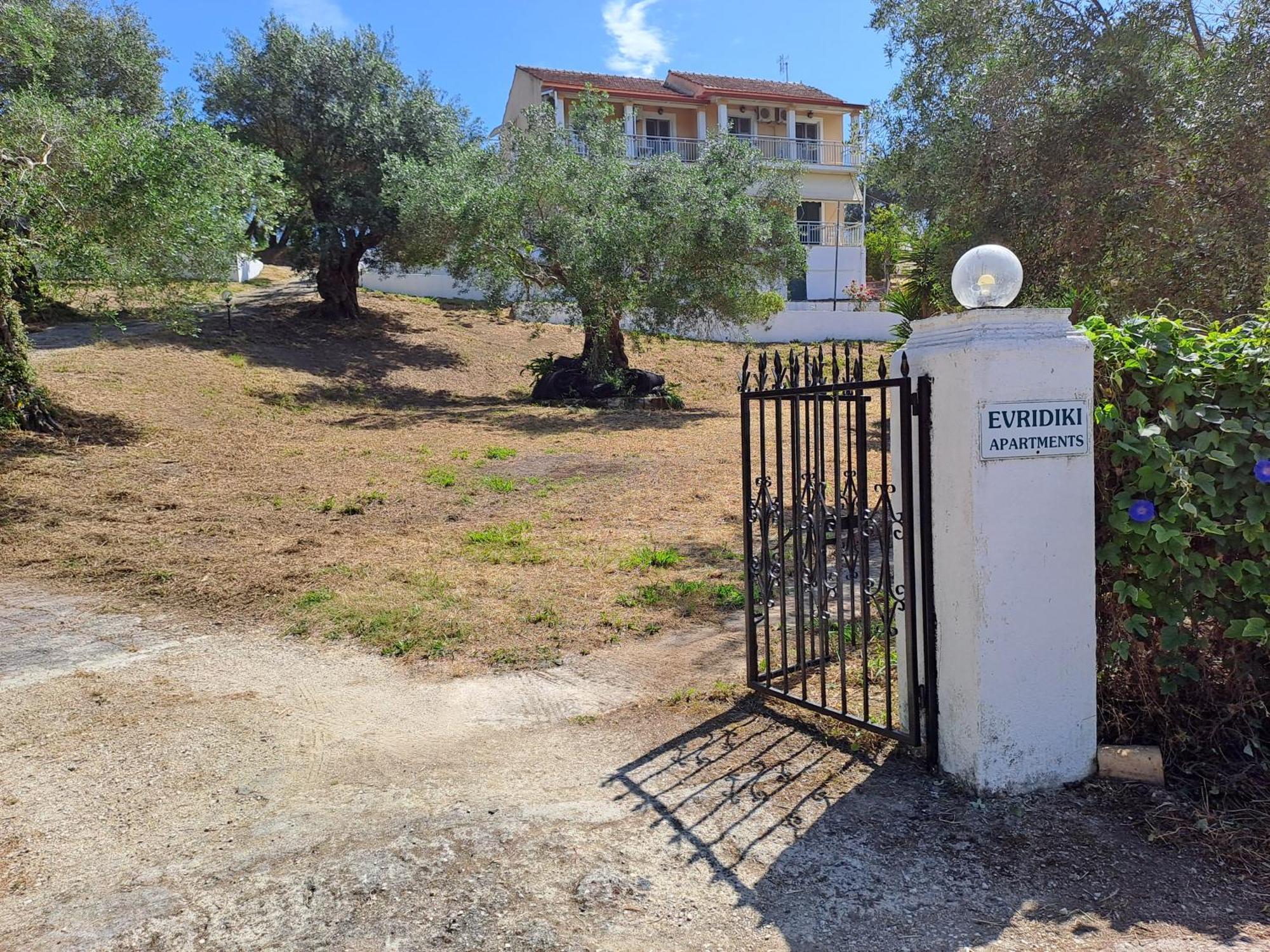 Evridiki Apartments Meszongí Kültér fotó