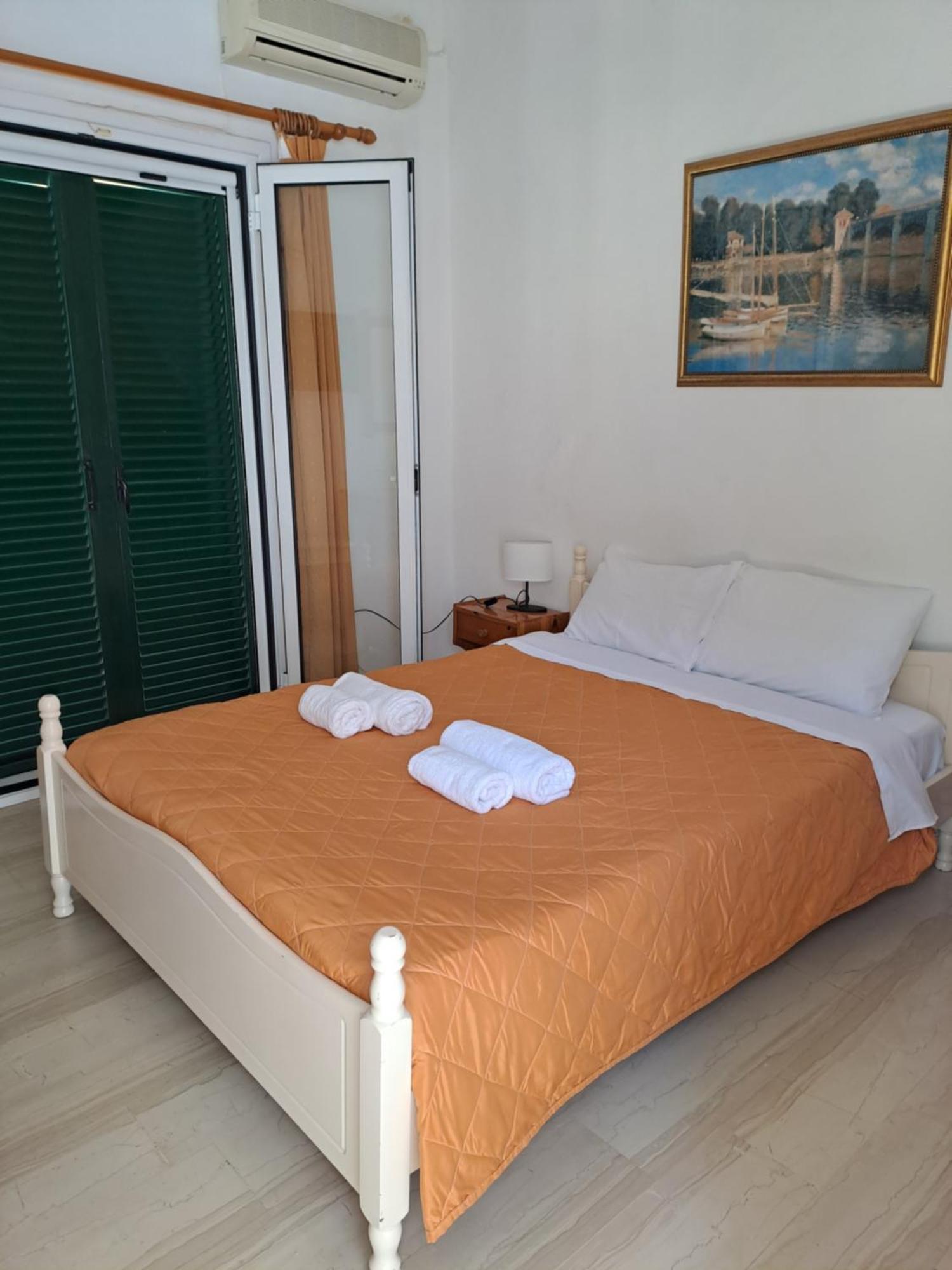 Evridiki Apartments Meszongí Kültér fotó