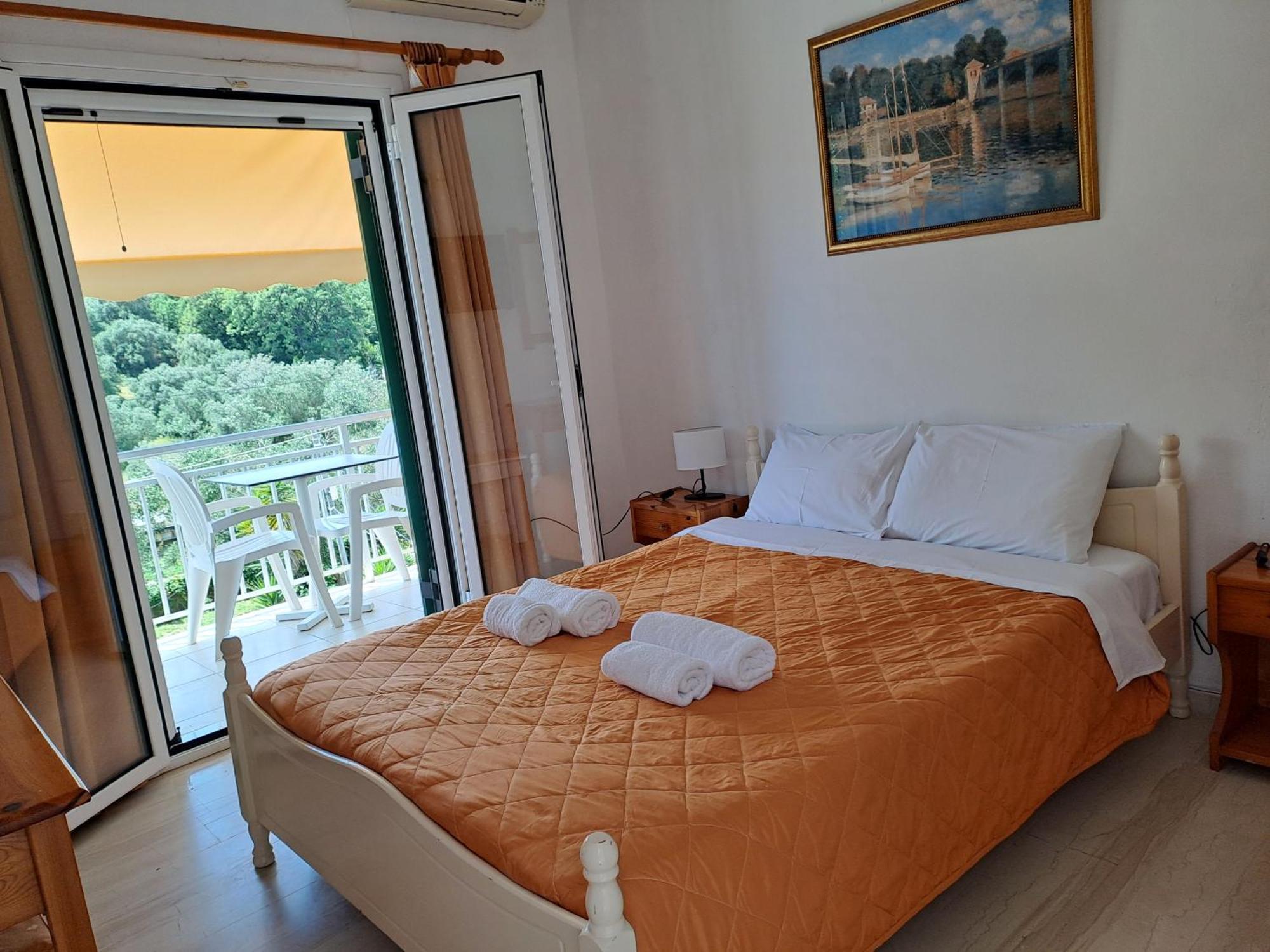 Evridiki Apartments Meszongí Kültér fotó